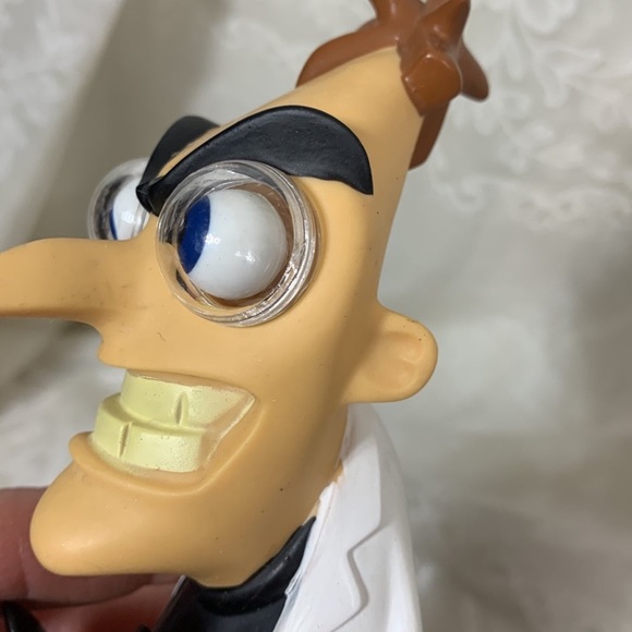 Disney  Dr. Doofenshmirtz squeeze pop & bug out eyes stress toy 5" - Picture 8 of 9